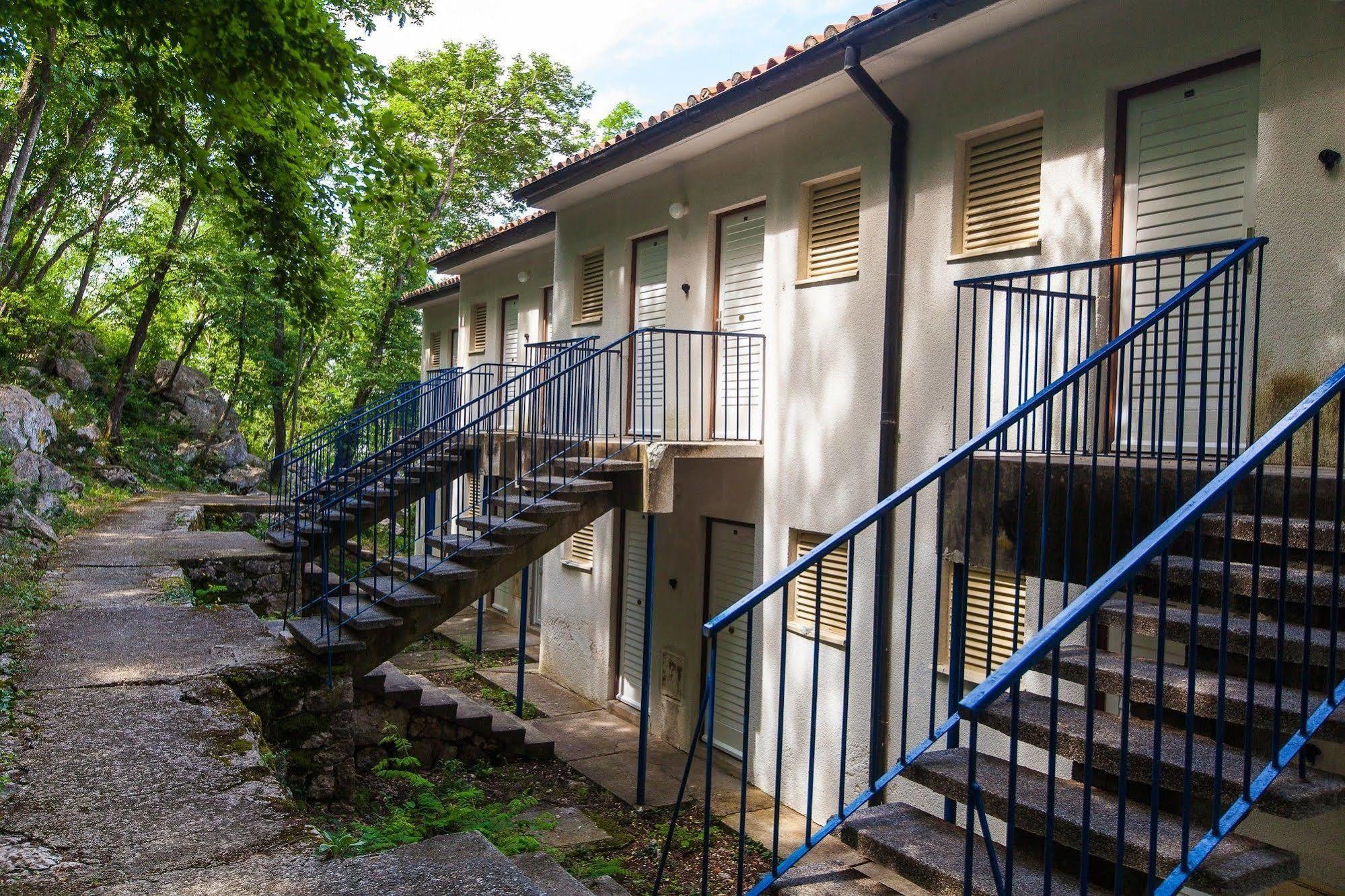 Paviljoni & Bungalow Kacjak Crikvenica Eksteriør bilde