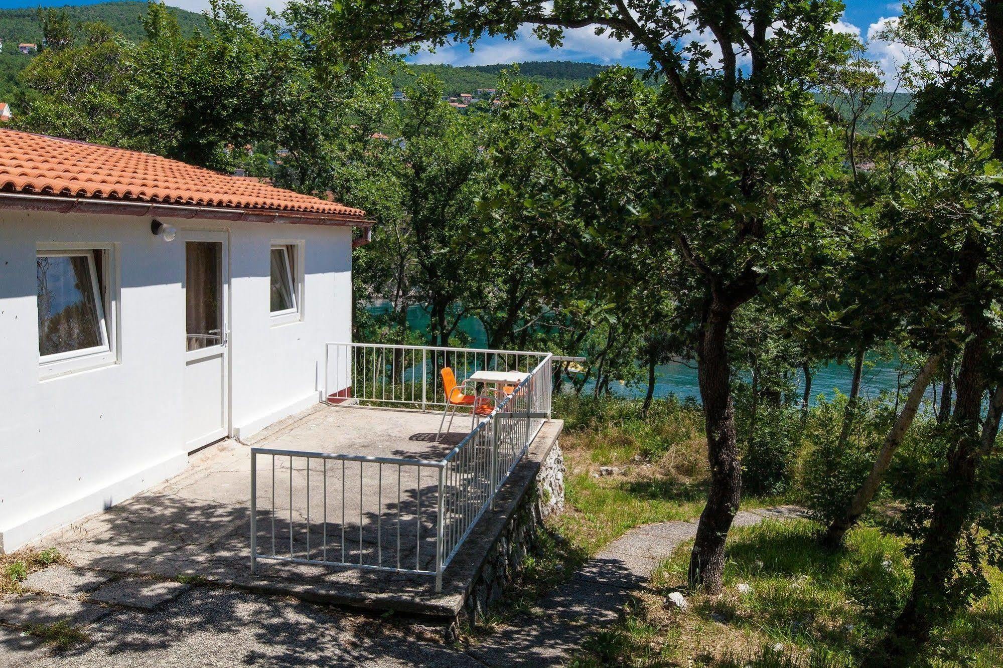 Paviljoni & Bungalow Kacjak Crikvenica Eksteriør bilde
