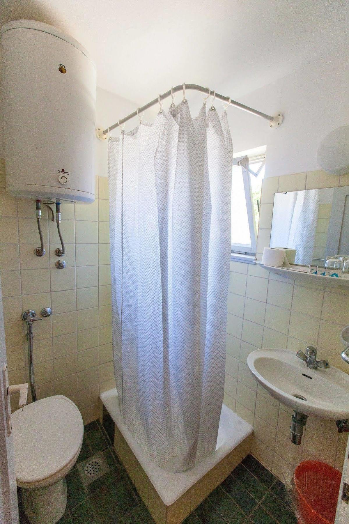 Paviljoni & Bungalow Kacjak Crikvenica Eksteriør bilde