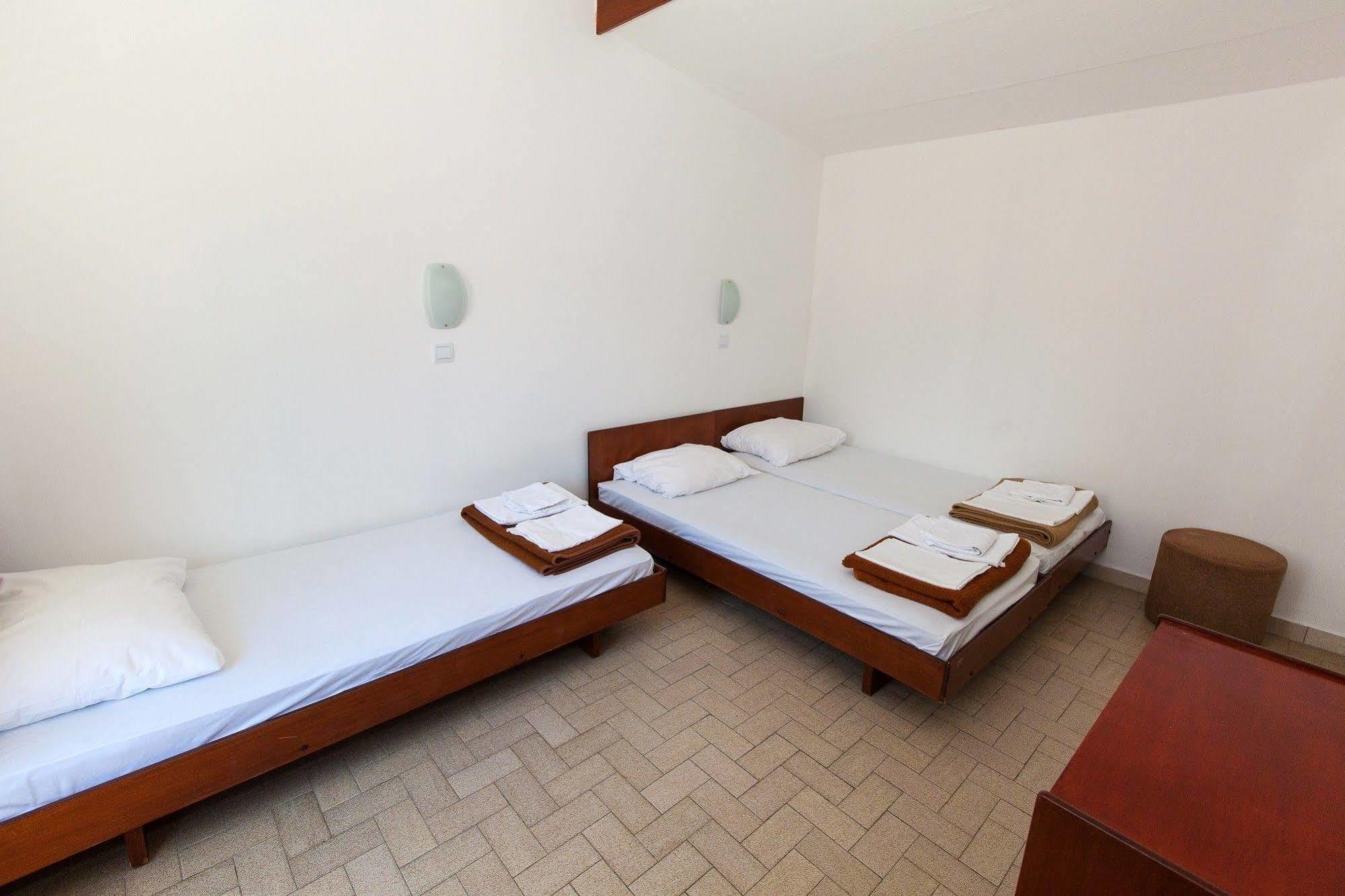 Paviljoni & Bungalow Kacjak Crikvenica Eksteriør bilde