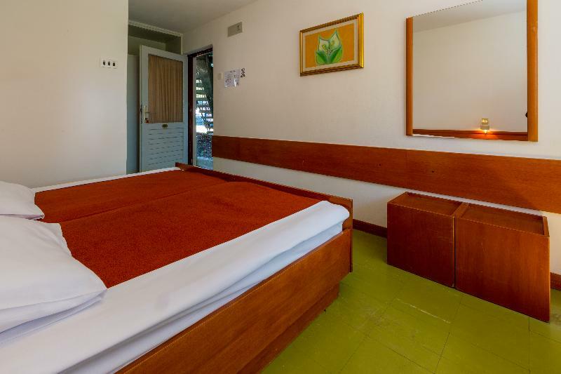 Paviljoni & Bungalow Kacjak Crikvenica Eksteriør bilde